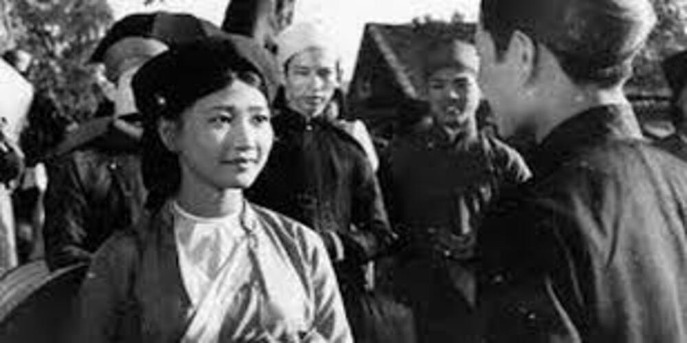Về nhân vật thị trong Vợ nhặt Kim Lân có ý kiến cho rằng 1 nghị luận về 2 ý kiến bàn về vợ nhặt